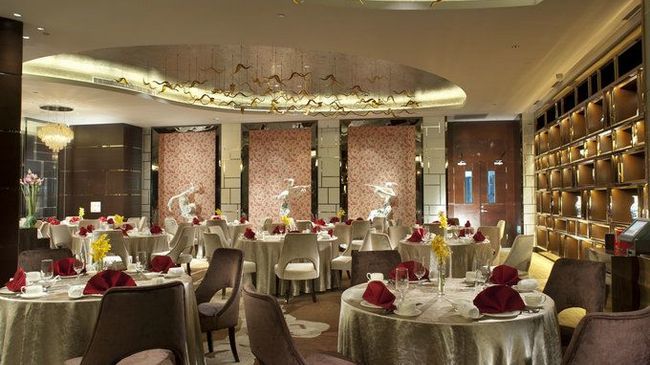 Grand Skylight International Hotel Ganzhou Chang Zhen Avenue Restoran fotoğraf